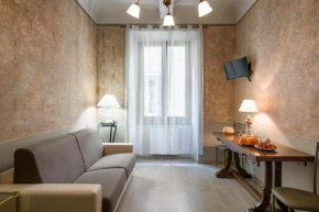 Pinzochere Suite, Florence